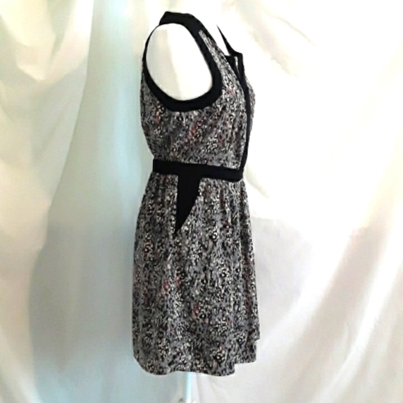 Forever 21 Dress - Picture 5 of 10